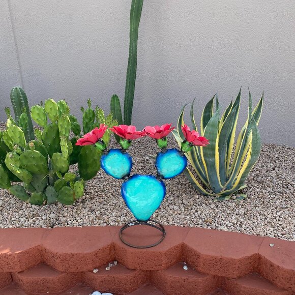 Handcrafted Metal Turquoise Prickly Pear Cactus Yard Art Garden Decor